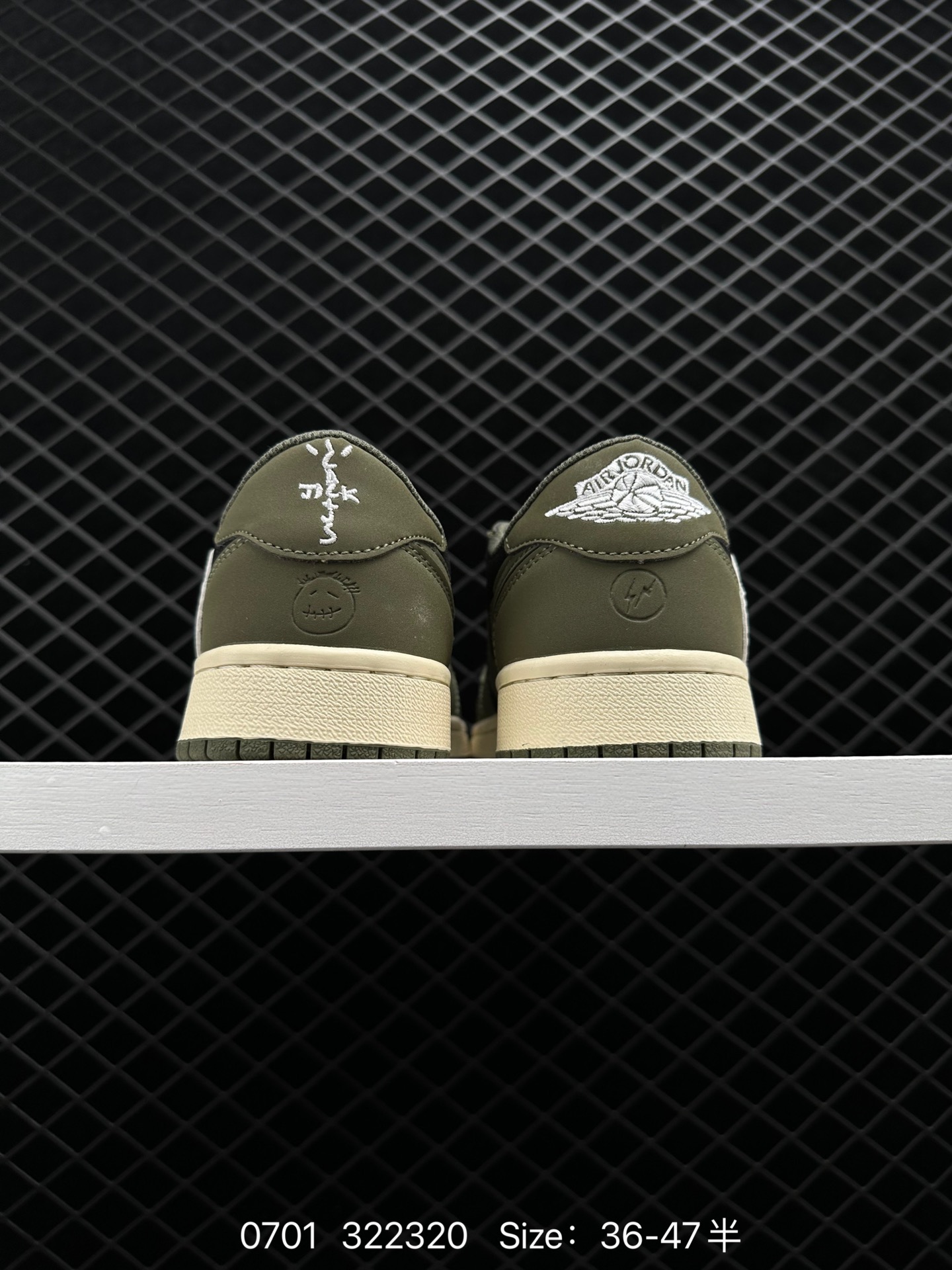 Travis Scott x Fragment x Air Jordan 1 Low